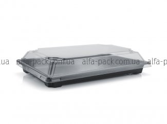 Sushi packing with black bottom and transparent lid